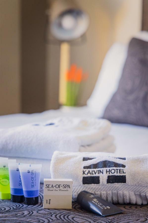 Kalvin Boutique Hotel By Levinsky Market Tel-Aviv Bagian luar foto