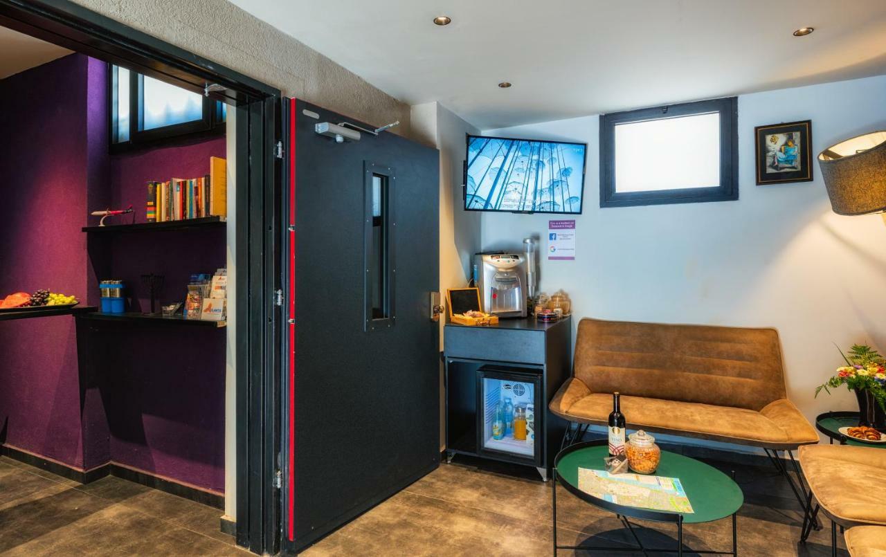 Kalvin Boutique Hotel By Levinsky Market Tel-Aviv Bagian luar foto